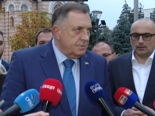 УЖИВО - Конференција за новинаре након састанка владајуће коалиције