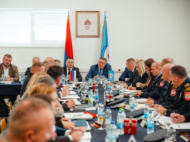 У Залужанима проширени колегијум министра; Присуствује Додик