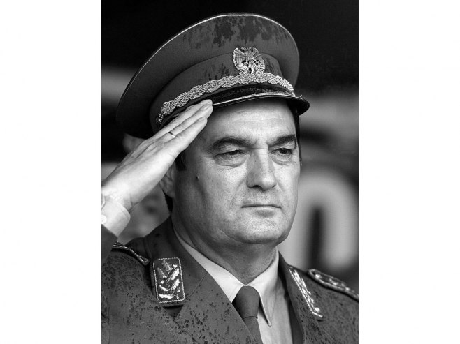 Преминуо генерал Небојша Павковић