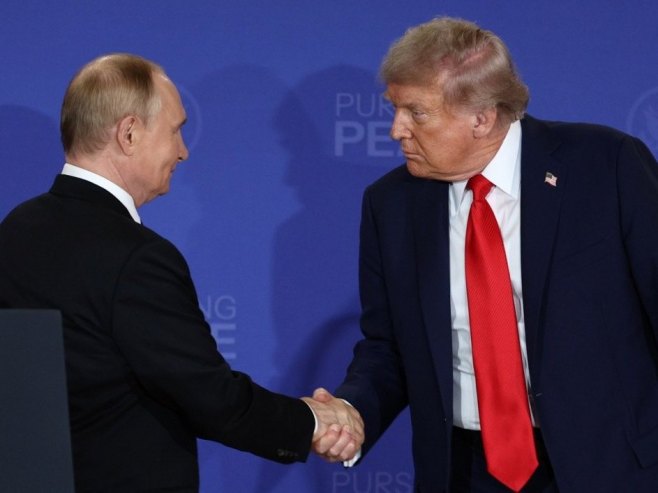 Ројтерс открива: Нема планова да се састанак Трампа и Путина ускоро одржи