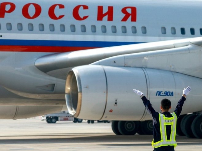 Не постоји земља која би се усудила да забрани прелет Путиновом авиону