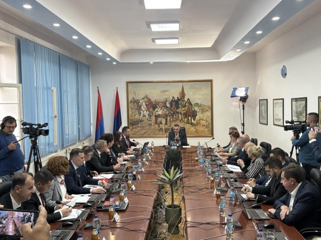 Сједница Владе Републике Српске у Броду Сједница Владе Републике Српске у Броду - Фото: РТРС