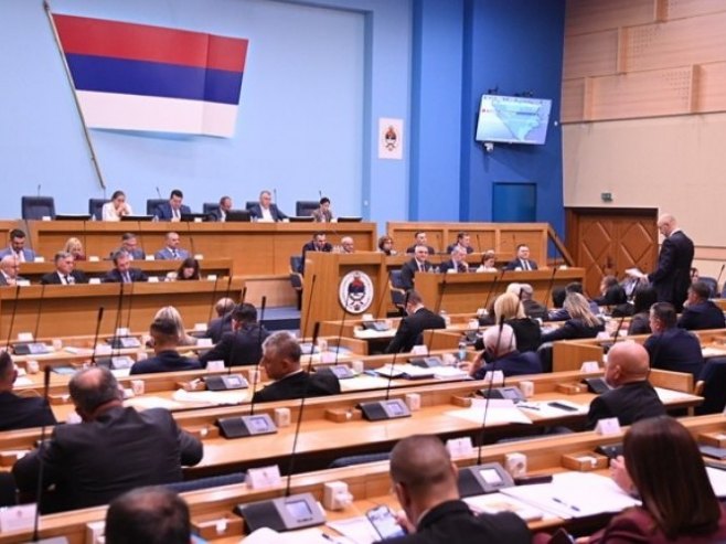 Политичка утакмица Српске и "шмитизованог" Сарајева: Коме ће геополитика помрсити конце? (ВИДЕО)