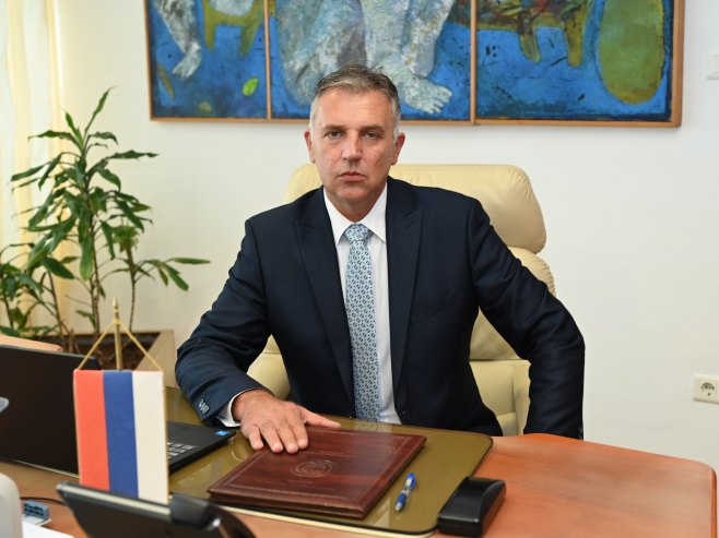 Голубовић: Разматра се више модела за организовање продуженог боравка за сву дјецу