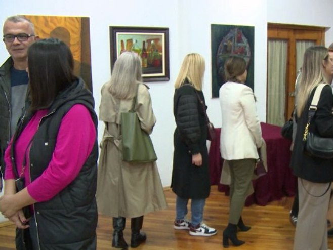 Изложба "Према свјетлу" у Вишеграду (ВИДЕО)