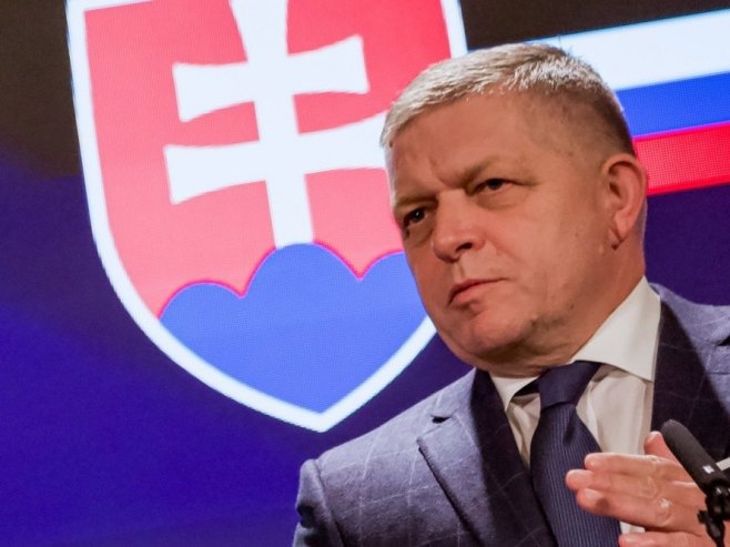 Фицо: Братислава неће финансирати војну помоћ ЕУ за Кијев