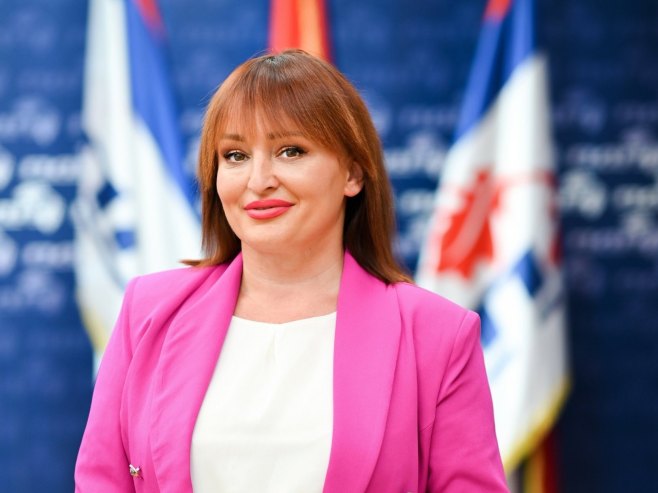 Ања Петровић напустила ПДП