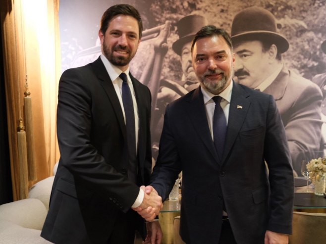 Левенте Мађар и Сташа Кошарац - Фото: СРНА