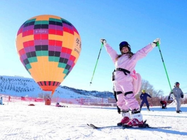 Алтај - сњежна престоница Кине и колијевка скијања, само у прошлој сезона забиљежено 1,4 милиона скијаша (ФОТО)