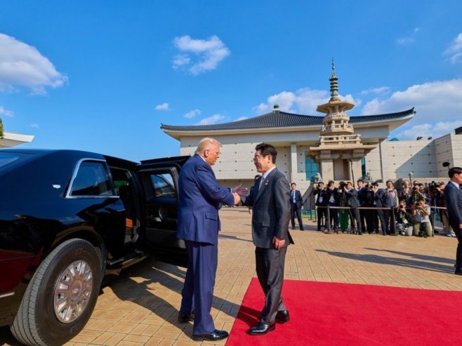 Снижене америчке царине Јужној Кореји, заузврат Кореја улаже 350 милијарди долара у САД