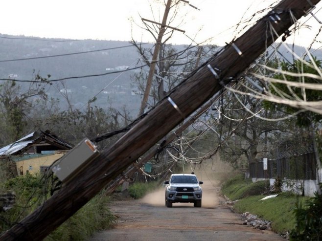 Ураган Мелиса однио скоро 30 живота на Карибима, креће се ка Бермудима