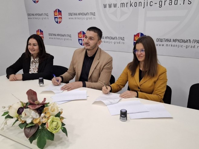 Потписивање меморандума Мркоњић Град Потписивање меморандума Мркоњић Град - Фото: РТРС