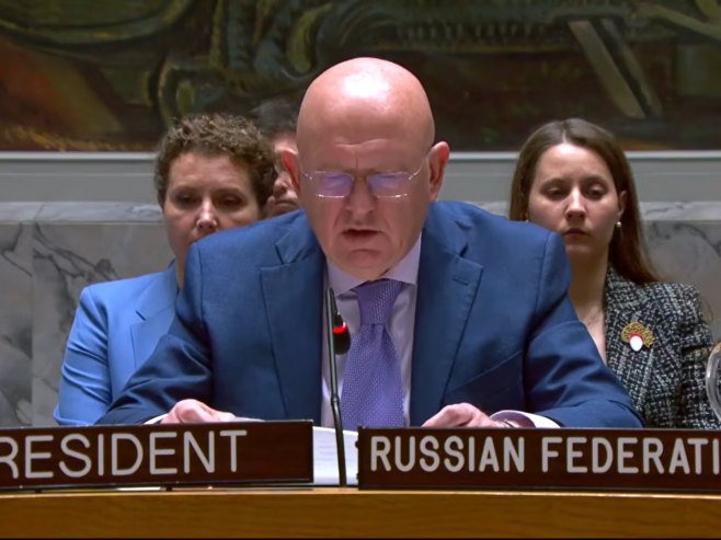 Небензја: Шмит узрочник безакоња у БиХ, трајно рјешење укидање канцеларије ОХР-а (ВИДЕО) Небензја: Шмит узрочник безакоња у БиХ, трајно рјешење укидање канцеларије ОХР-а (ВИДЕО)