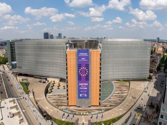 "Политико": Могуће правне мјере против Словачке, Мађарске и Пољске