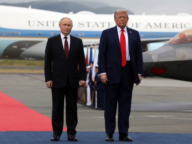 Песков: Потребан рад на питању Украјине, а не на састанку Путина и Трампа