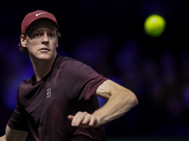 Синер освојио Мастерс у Паризу и обезбиједио повратак на прво мјесто АТП листе