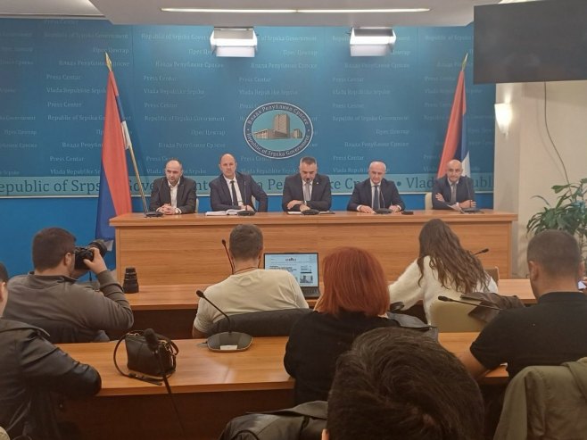 "Осигурати несметан приступ постојећем Руднику и Термоелектрани, као и лежишту угља на локацији "Исток два"