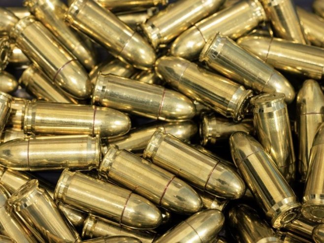 Посједујете оружје, а немате дозволу - шта урадити?