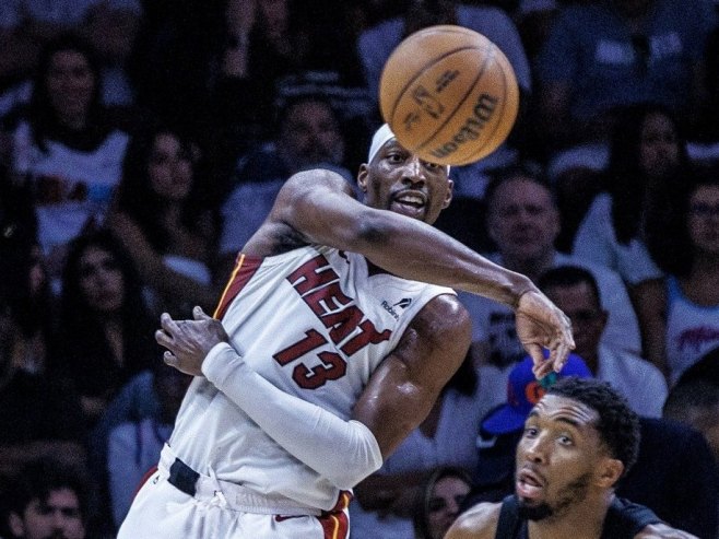 Мајами побиједио ЛА Клиперсе, Јовић постигао седам поена, Богдановић није играо (ВИДЕО)