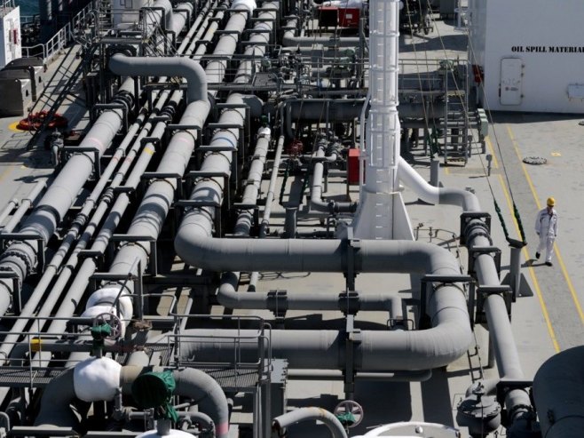 Бајатовић: Нема и неће бити кризе у вези са енергентима