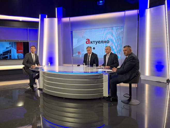 УЖИВО - АКТУЕЛНО: О одлуци крњег Уставног суда БиХ