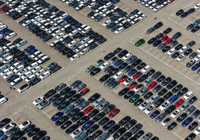 Колико регистрованих возила у Српској је старије од 15 година?