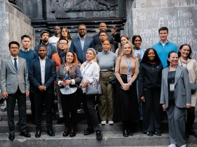 Ивона Пејашиновић и Милица Сумрак на најбољи начин представиле Српску у Москви