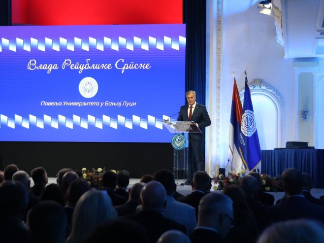 ZIPAPHOTO/Borislav Zdrinja