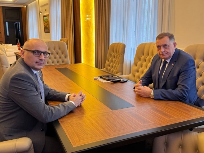 Бањац - Додик (фото: x.com/MiloradDodik) Бањац - Додик (фото: x.com/MiloradDodik) -