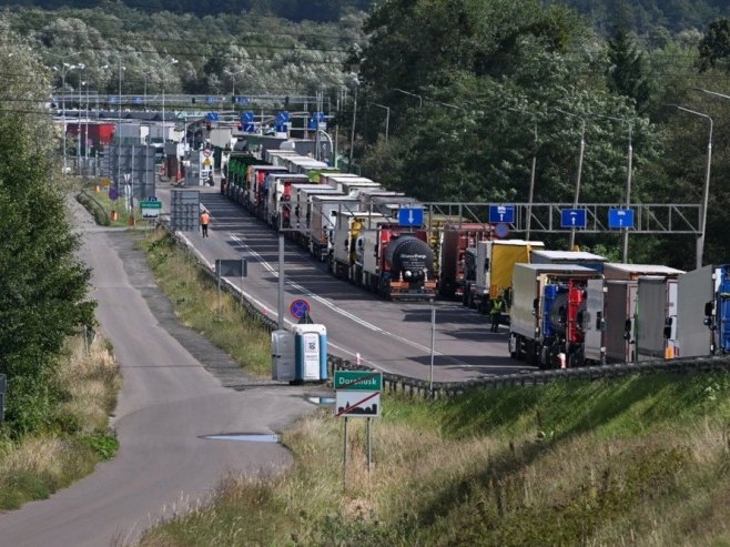 Руска туристичка унија: Руси готово не добијају шенгенске визе за више улазака