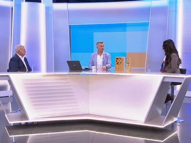 Драшко Илић и Миња Шурлан, гости Јутарњег програма Драшко Илић и Миња Шурлан, гости Јутарњег програма - Фото: РТРС