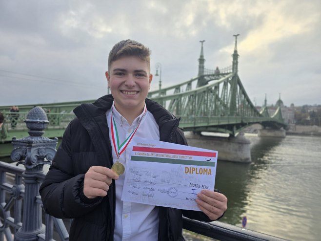 Ђорђе Перић тријумфовао у Будимпешти