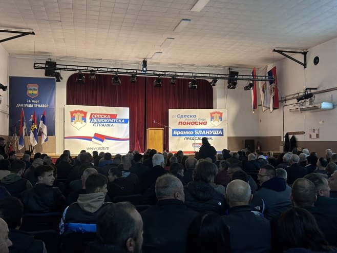 Трибина СДС-а, Прњавор Трибина СДС-а, Прњавор - Фото: РТРС