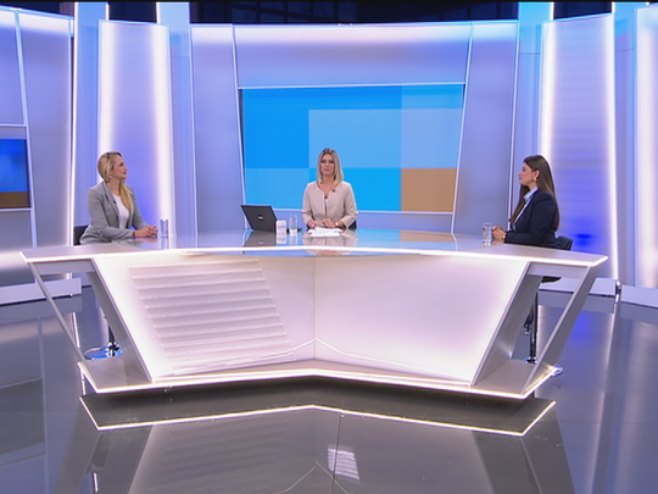 Џејна Милаковић Рамадани и Весна Випотник - Фото: РТРС