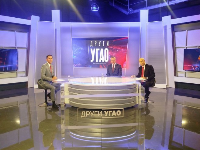 Други угао: Уставни суд у спору са Уставом? (ВИДЕО)