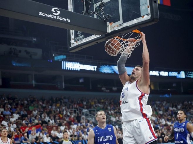 Никола Јокић (Фото: EPA/TOMS KALNINS) - 
