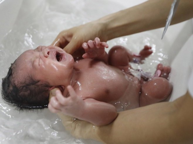 У Српској рођено 16 беба