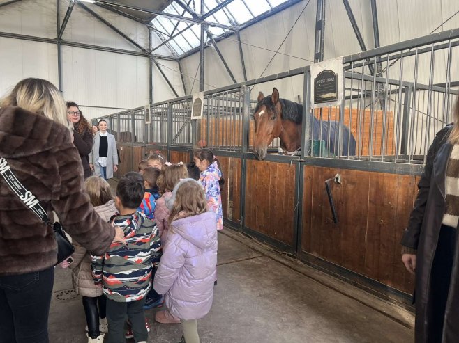 Малишани у посјети Центру за обуку МУП-а Српске (ФОТО)