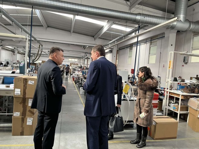 Митровић: "Дермал Р" примјер успјешног предузећа  (ФОТО)