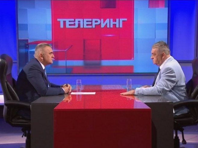 РТРС, 21.00 - Телеринг: Гост Саво Минић