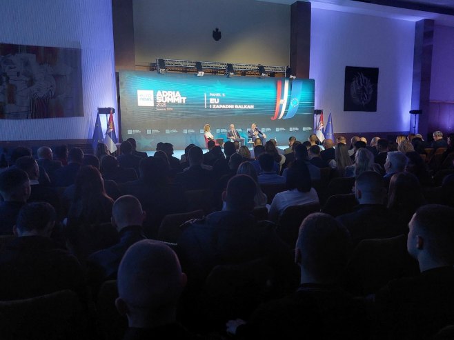 Вучевић: Неки у региону и ван региона мисле да је тренутак да се обрачунају са Србијом, Српском и српским народом