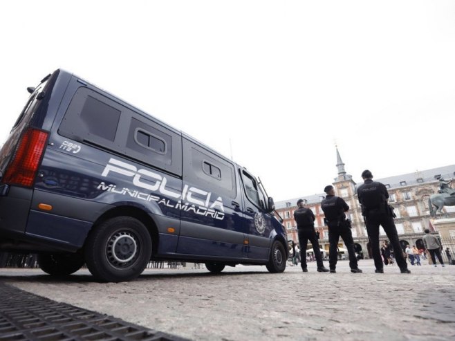 Разбијен криминални ланац трговине малољетницима