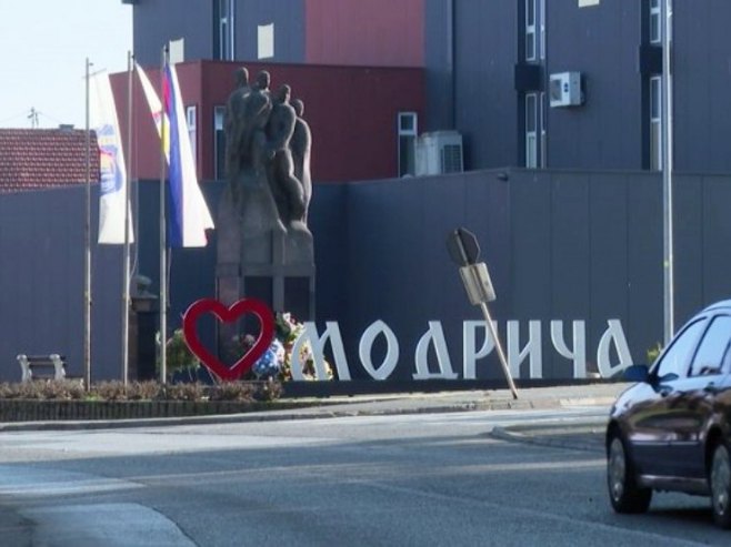 Власт у Модричи повећава комуналне накнаде за 357 одсто, грађани огорчени (ВИДЕО)