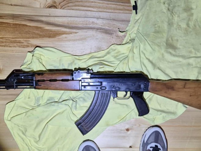 Заплијењено оружје Заплијењено оружје - Фото: Уступљена фотографија