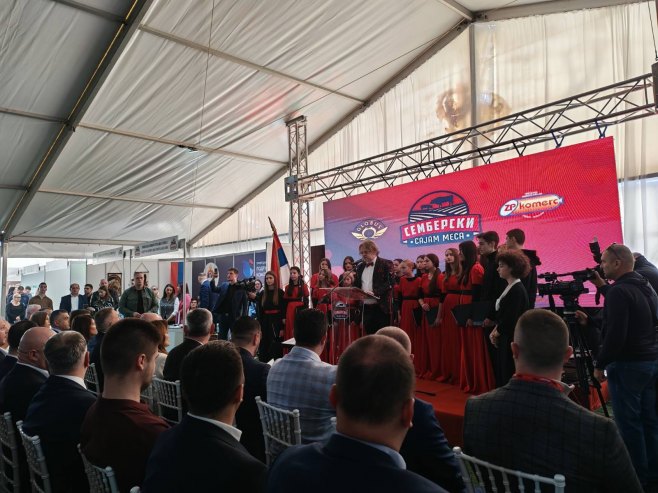 Отворен сајам меса у Бијељини - рекордан број учесника, присуствује Минић (ФОТО)