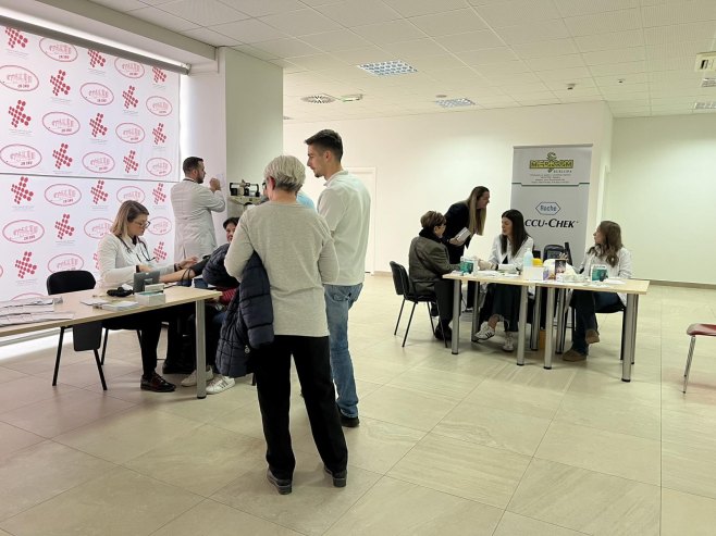 Активностима на УКЦ Српске организован Свјетски дан борбе против дијабетеса (ФОТО)