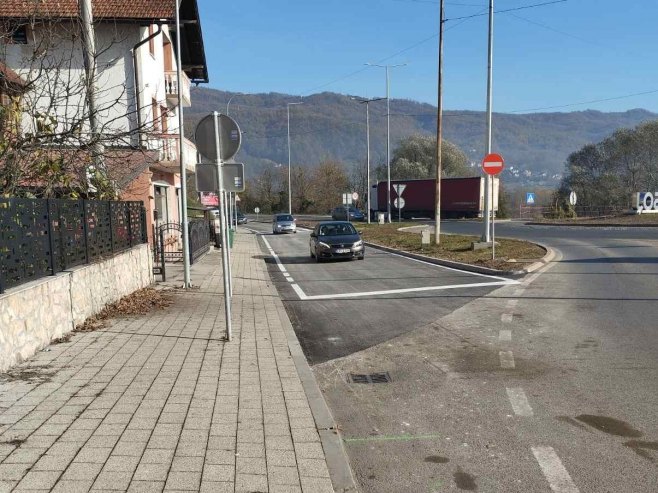 Завршена оптимализација саобраћајних токова у кружном току у Добоју - Фото: Уступљена фотографија