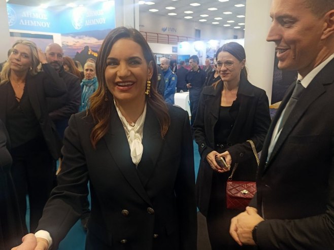 Српска у центру пажње на Међународном сајму туризма Philoxenia 2025: Министарка туризма Грчке посјетила штанд (ФОТО)