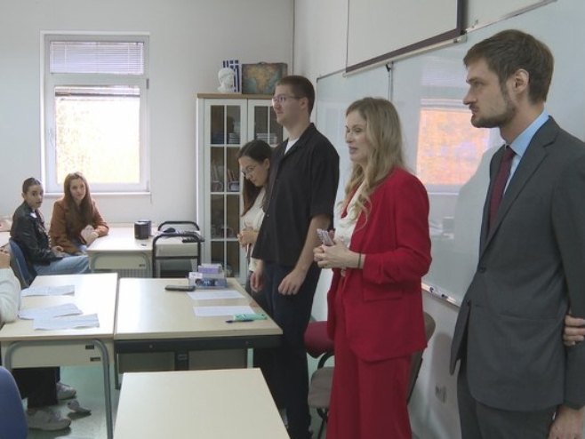 У Бањалуци такмичење у рецитовању на руском језику (ВИДЕО)