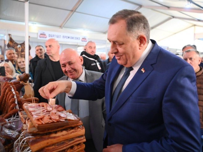 Додик: Српска има довољно хране